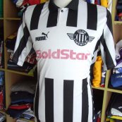 Home football shirt 1999 - 2000