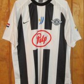 Home football shirt 2002 - 2003