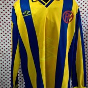Home football shirt (unknown year)