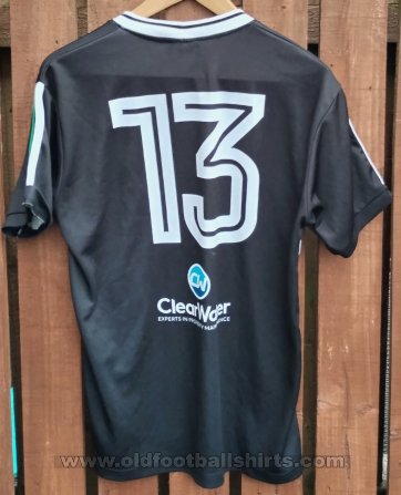 Dubai FC Home football shirt (unknown year)