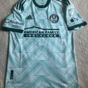 Away football shirt 2022 - 2024