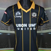 Home football shirt (unknown year)