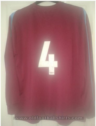Sutton Town A.F.C. Home football shirt (unknown year)