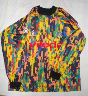 Huddersfield Town Goalkeeper football shirt 1993 - 1994