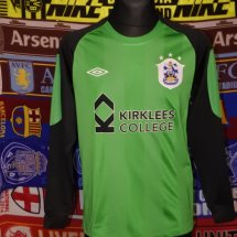 Huddersfield Town Home football shirt 2011 - 2012 sponsored by Kirklees College