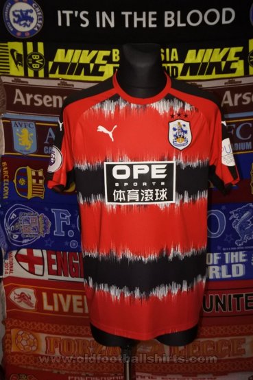 Huddersfield Town Third football shirt 2017 - 2018