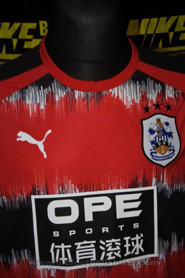 Huddersfield Town Third football shirt 2017 - 2018