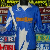 Home football shirt (unknown year)