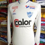 Home football shirt (unknown year)