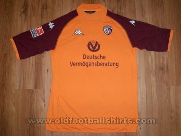 1. FC Kaiserslautern Third football shirt 2004 - 2005