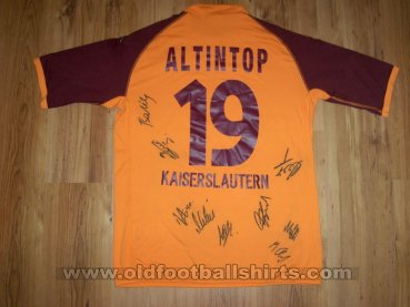 1. FC Kaiserslautern Third football shirt 2004 - 2005