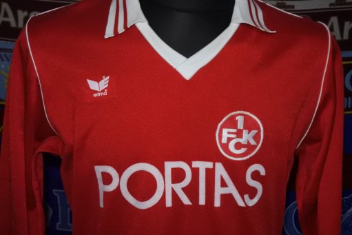 1. FC Kaiserslautern Home football shirt 1982 - 1983