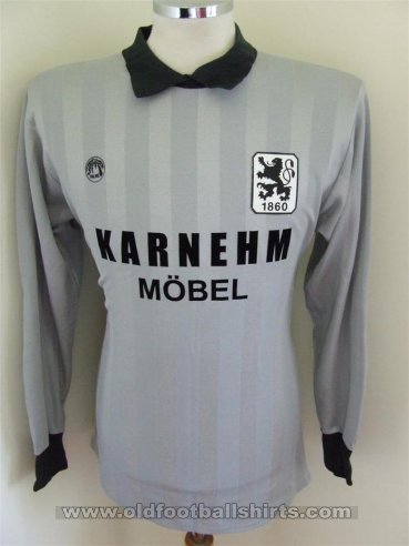 1860 Munich Goalkeeper football shirt 1988 - 1990