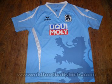 1860 Munich Home football shirt 2009 - 2010