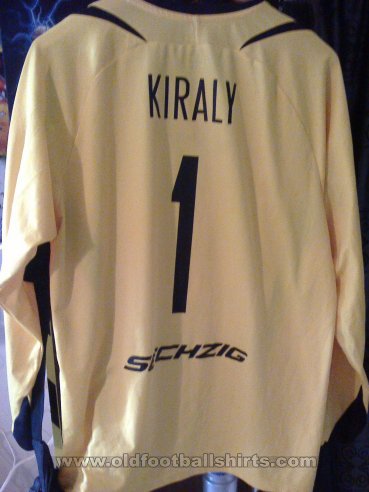 1860 Munich Goalkeeper football shirt 2009 - 2010