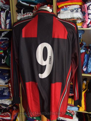 Blackrock College AFC Away football shirt (unknown year)