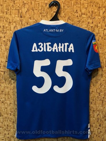 Isloch Minsk Home football shirt 2020