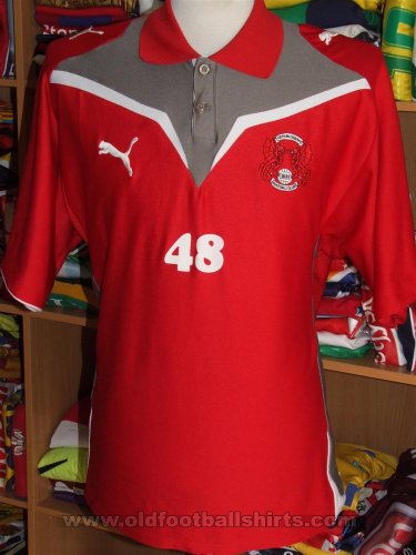 Leyton Orient Training/Leisure football shirt (unknown year)
