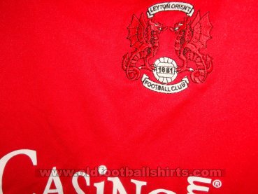 Leyton Orient Home baju bolasepak 2010 - 2011