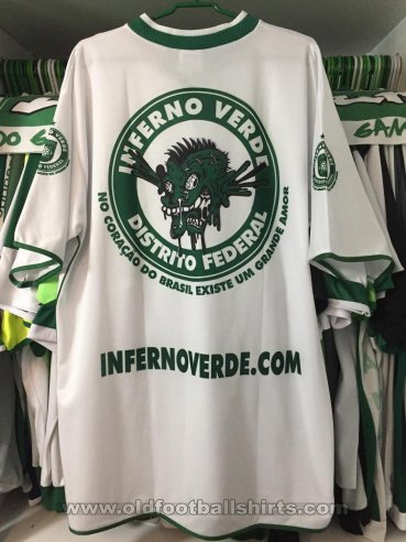 Sociedade Esportiva do Gama Training/Leisure football shirt 2004