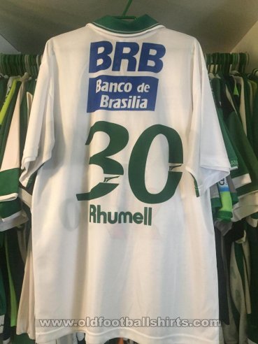 Sociedade Esportiva do Gama Away football shirt 2001