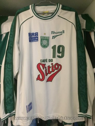 Sociedade Esportiva do Gama Away football shirt 2002
