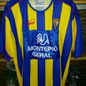 Atlético Clube de Portugal Home football shirt 2003 - 2004 sponsored by Montepio Geral