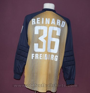 Freiburg Goalkeeper football shirt 2005 - 2006