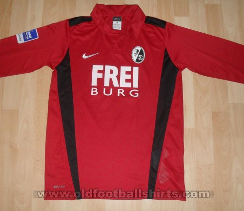 Freiburg Womens Teams football shirt 2010 - 2011