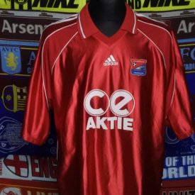 SpVgg Unterhaching Home football shirt 1999 - 2000 sponsored by CE Aktie