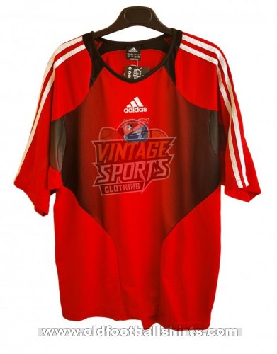 SpVgg Unterhaching Training/Leisure football shirt 2004 - 2005