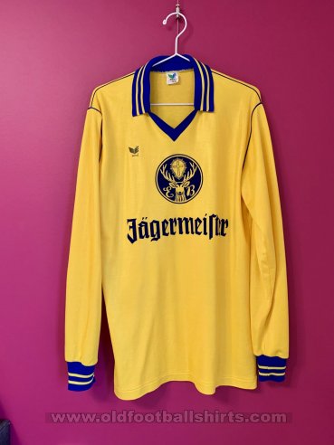 Eintracht Braunschweig Home football shirt 1977 - 1978