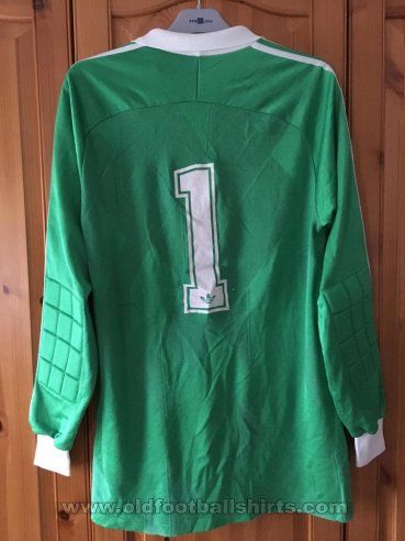 Charlton Athletic Goalkeeper football shirt 1987