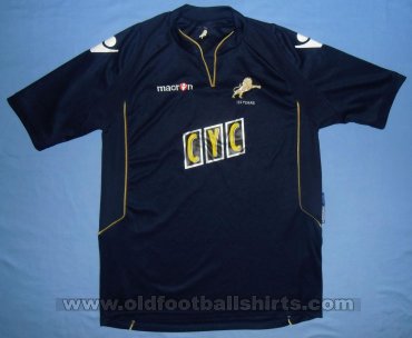 Millwall Home football shirt 2010 - 2011