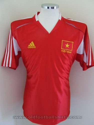 Vietnam Home football shirt 2004