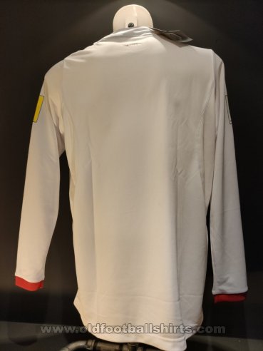 Vietnam Home football shirt 2017