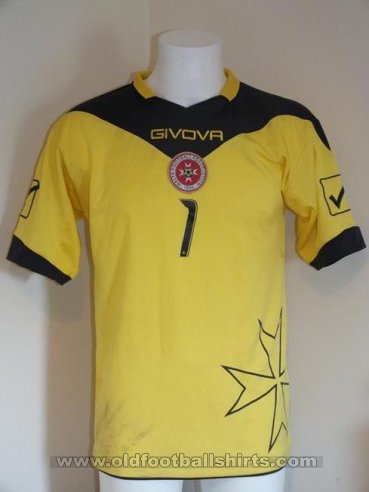 Malta Goalkeeper football shirt 2015 - 2016
