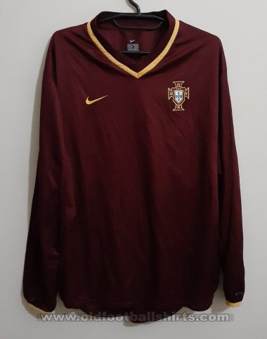 Portugal Home football shirt 2000 - 2002