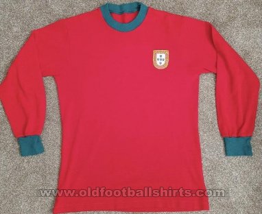 Portugal Home football shirt 1969 - 1972