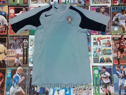 Portugal Goalkeeper football shirt 2004 - 2005