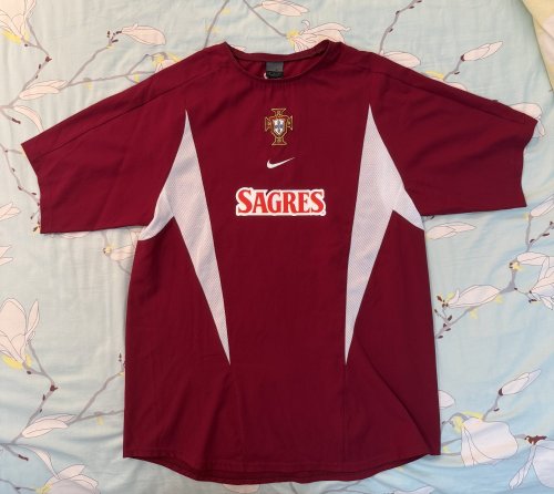 Portugal Training/Leisure football shirt 2002 - 2003