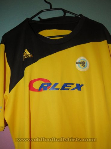 Gryf Wejherowo Home football shirt (unknown year)