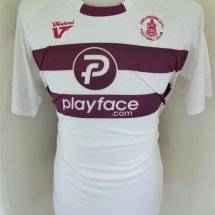 Chelmsford City Extérieur Maillot de foot 2009 - 2010 sponsored by playface.com