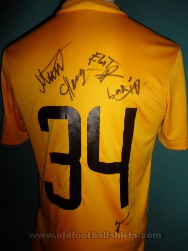 Rakvere Tarvas Home football shirt (unknown year)