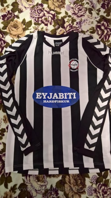 ÍF Magni Grenivík Home camisa de futebol 2012 - 2013