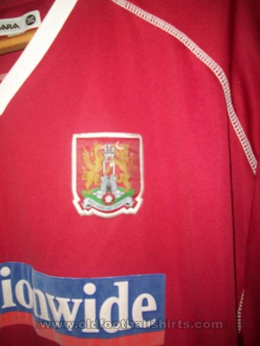 Northampton Town Home football shirt 2003 - 2005