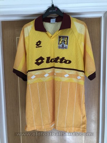 Northampton Town Away football shirt 1996 - 1997