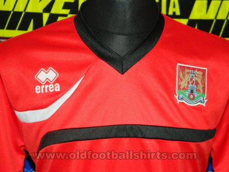 Northampton Town Training/Leisure football shirt (unknown year)