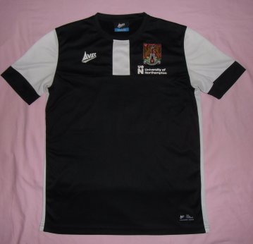 Northampton Town Training/Leisure football shirt 2019 - 2020