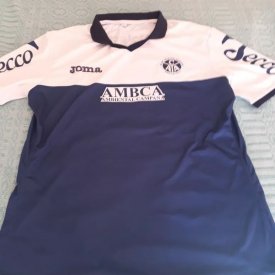Club Atlético Acassuso Home football shirt 2016 sponsored by AMBCA